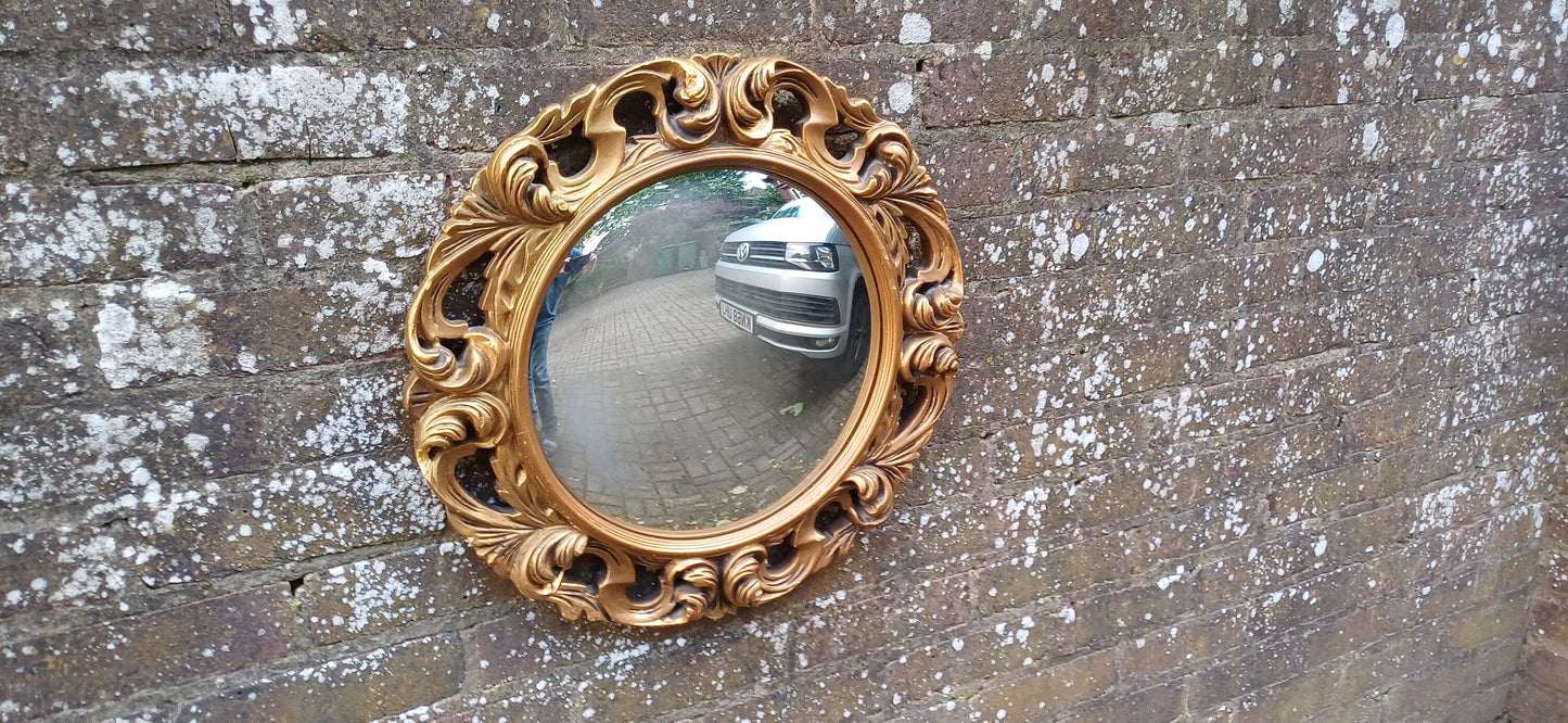 Vintage Round Plaster Gilt Gold Wall Convex Mirror Ornate Decoration.