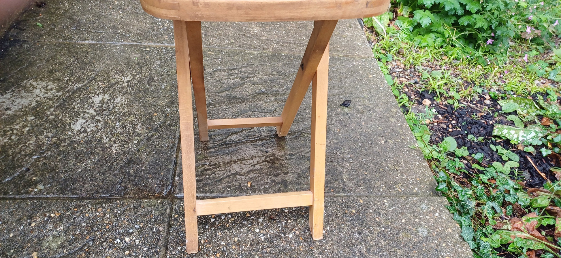 Vintage 80s Folding Upholstered and Cushioned Stool