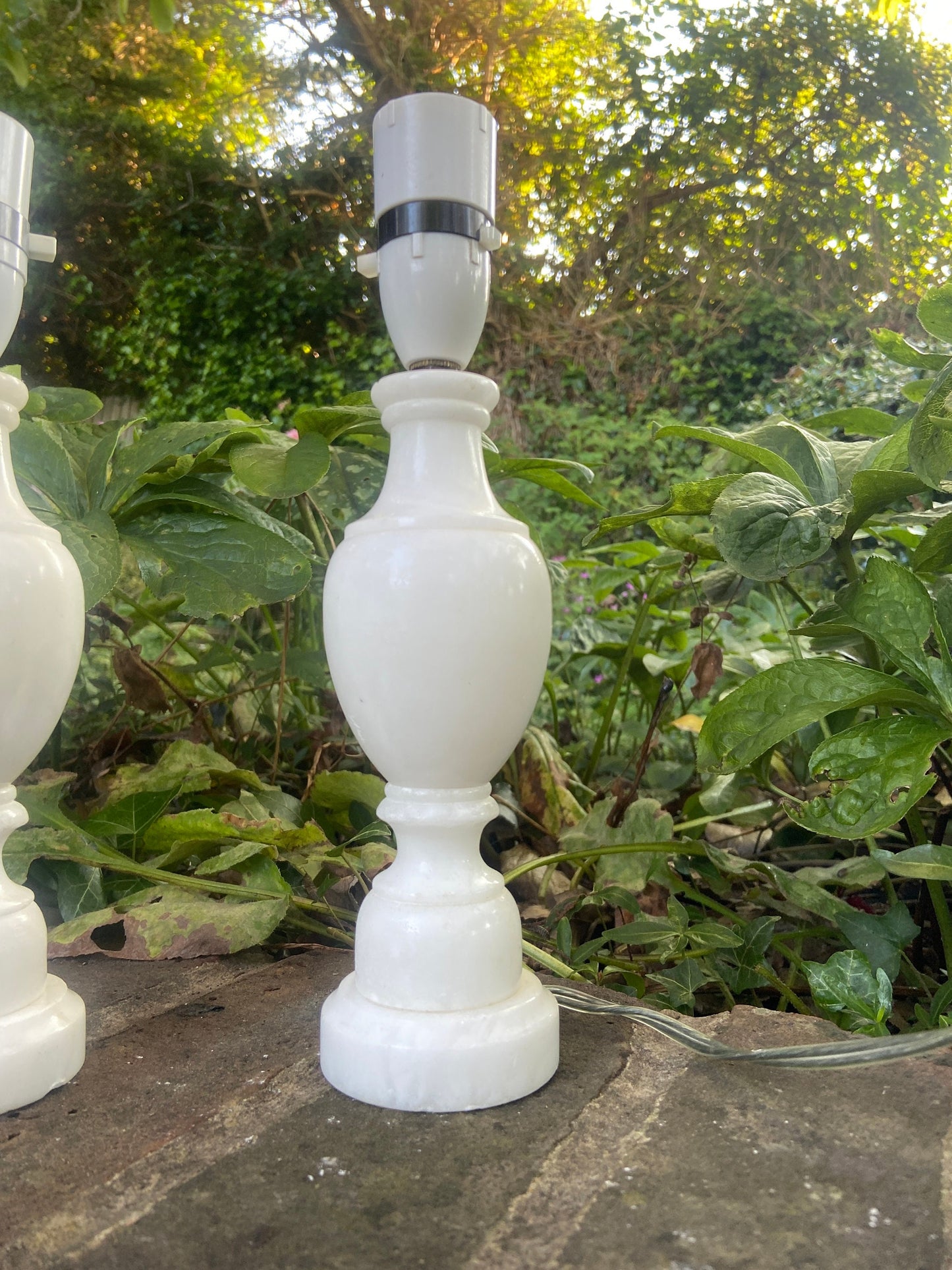 Delightful pair of vintage white onyx (alabaster) vintage table lamps - working condition, perfectly matched, smaller size