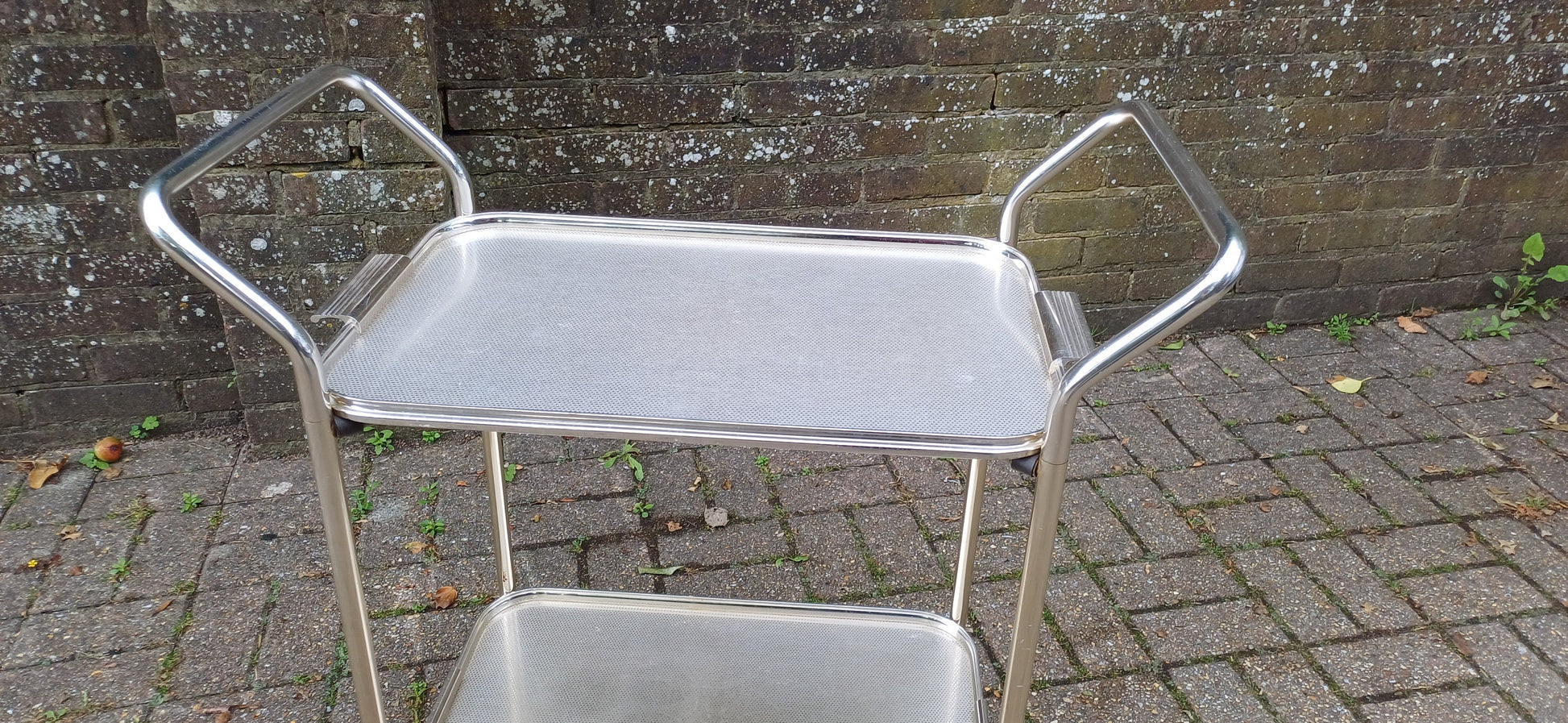 Quirky Vintage Metal Retro 2 Tier Trolley Metal Trays Lift Out Side Table Folding