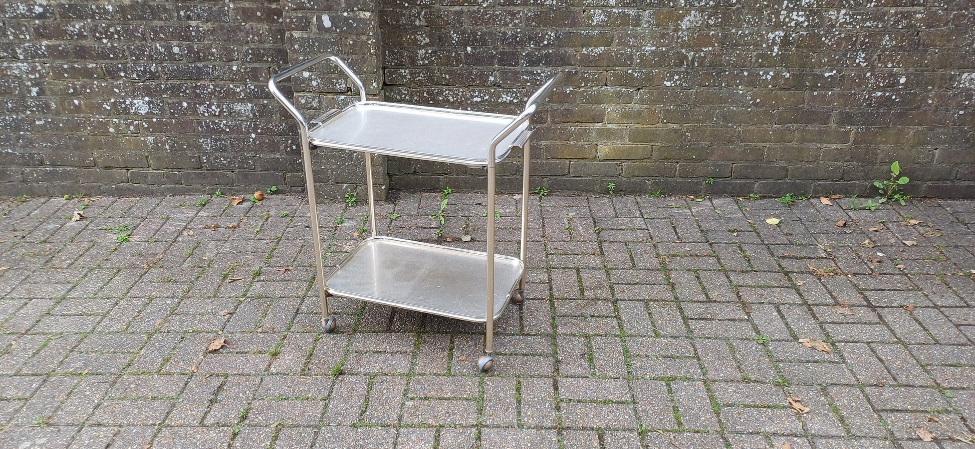 Quirky Vintage Metal Retro 2 Tier Trolley Metal Trays Lift Out Side Table Folding