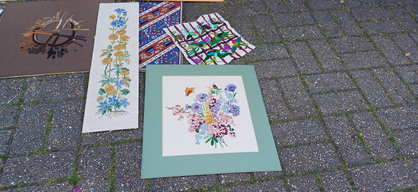 Collection of Vintage Embroidery Pictures. Embroideries.