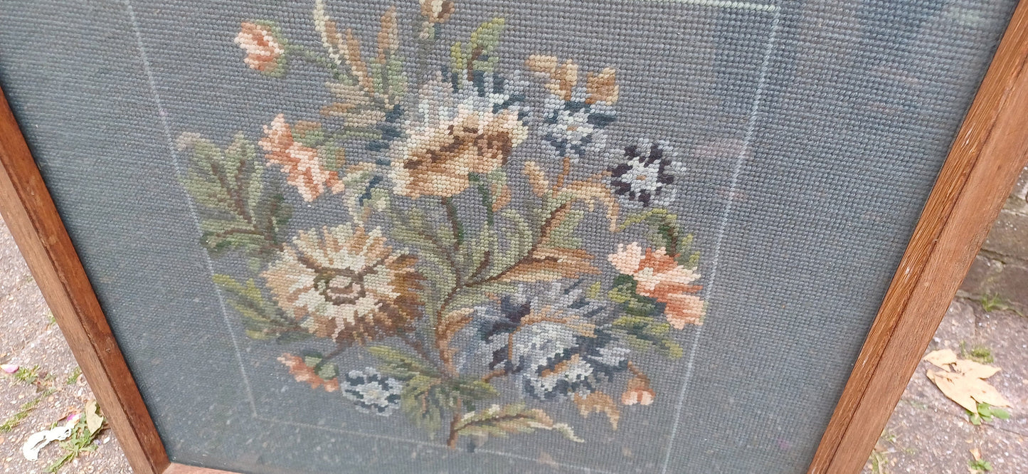 Top Quality Oak Mid 20th Century Fire Screen Flower Floral Still Life