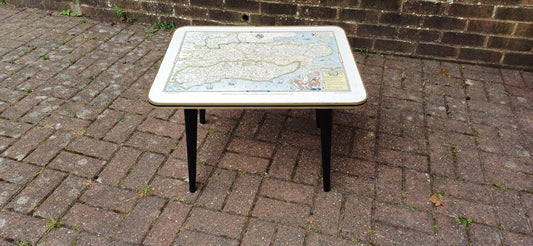 Vintage Retro Caxton Map 60s Coffee Table Saxton’s Map of Kent, Sussex, Surrey and Middlesex, 1575.