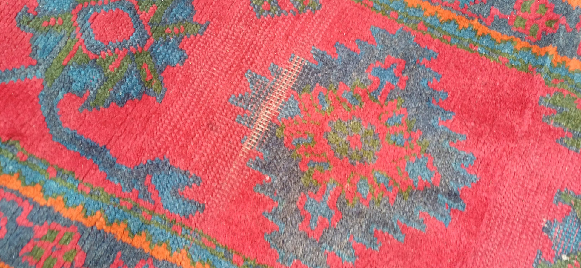 Charming Bohemian Age Worn Early 20th Century Vintage Rug Runner Beautiful Colours Shabby Chic 515 x 70 cm