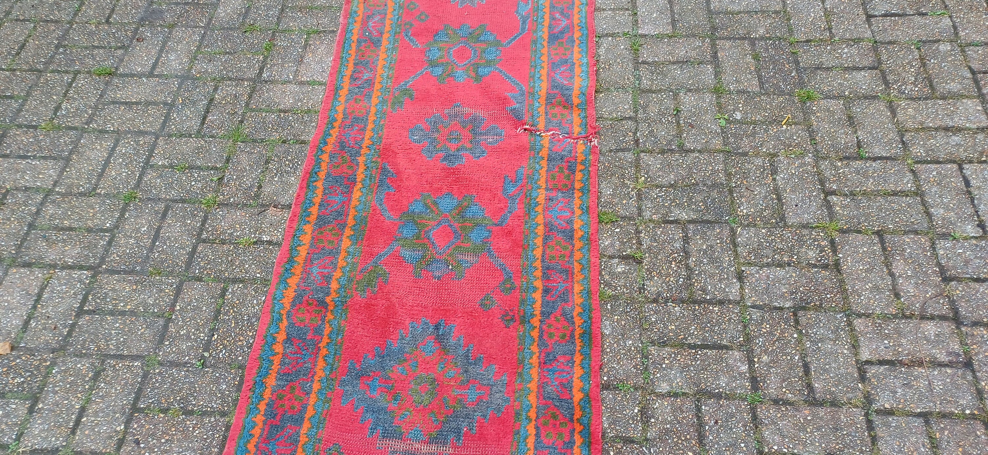 Charming Bohemian Age Worn Early 20th Century Vintage Rug Runner Beautiful Colours Shabby Chic 515 x 70 cm