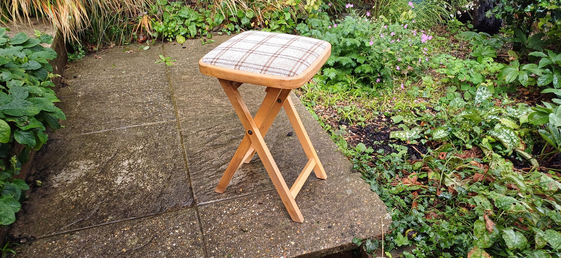 Vintage 80s Folding Upholstered and Cushioned Stool