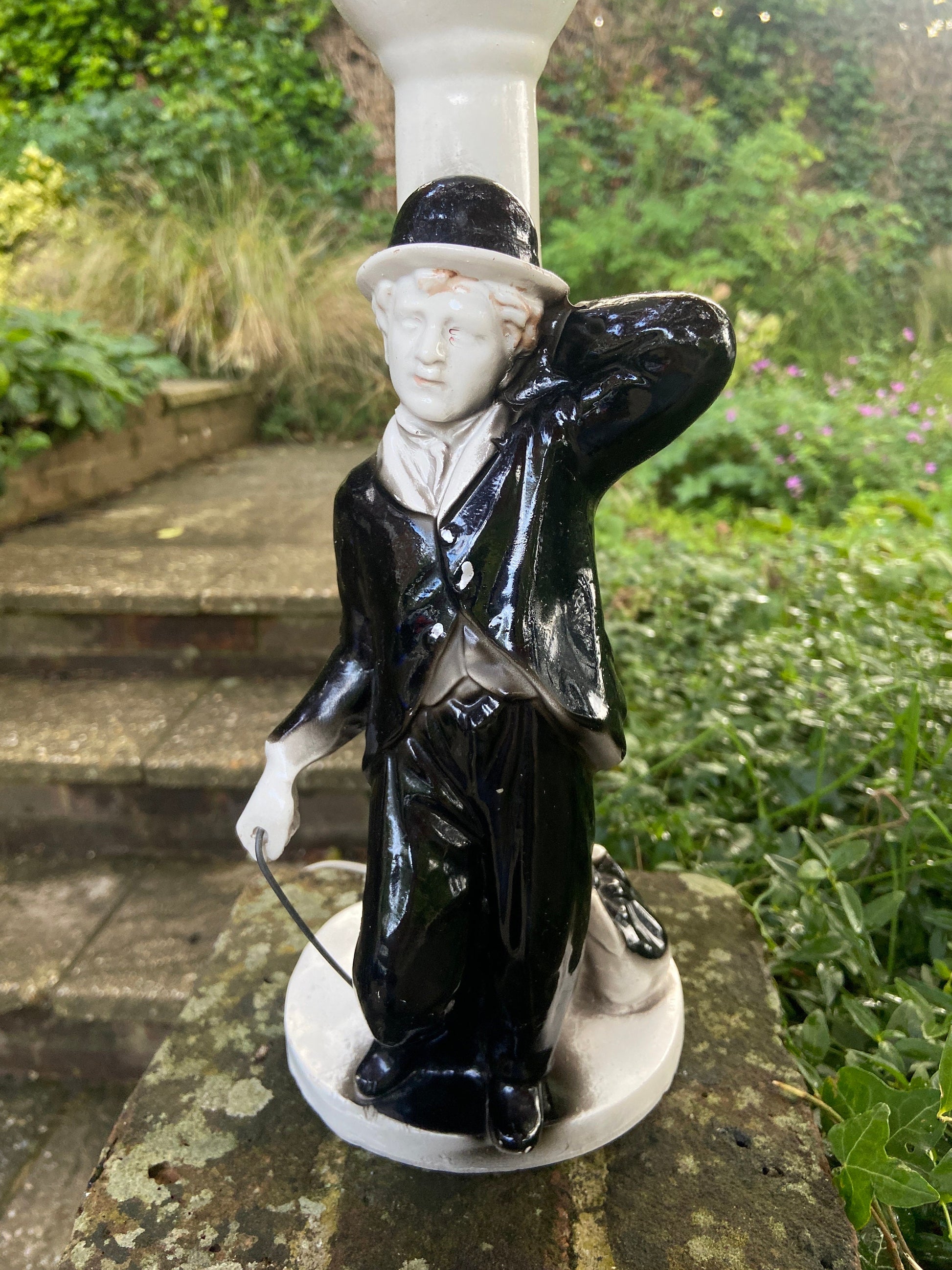 Collectible Charlie Chaplin ceramic table lamp, 1970s vintage table lamp, made in Italy, needs rewiring