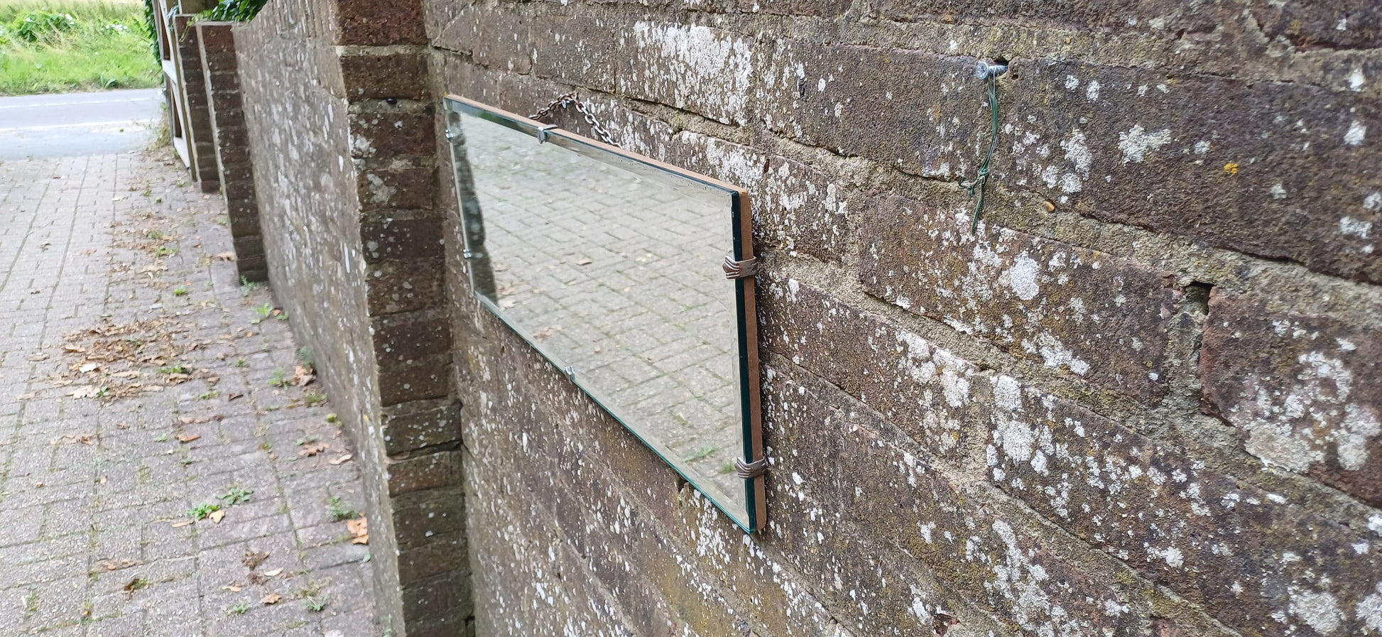 Wide Vintage Retro Frameless Wall Mirror Pretty Decorative Chrome Clasps