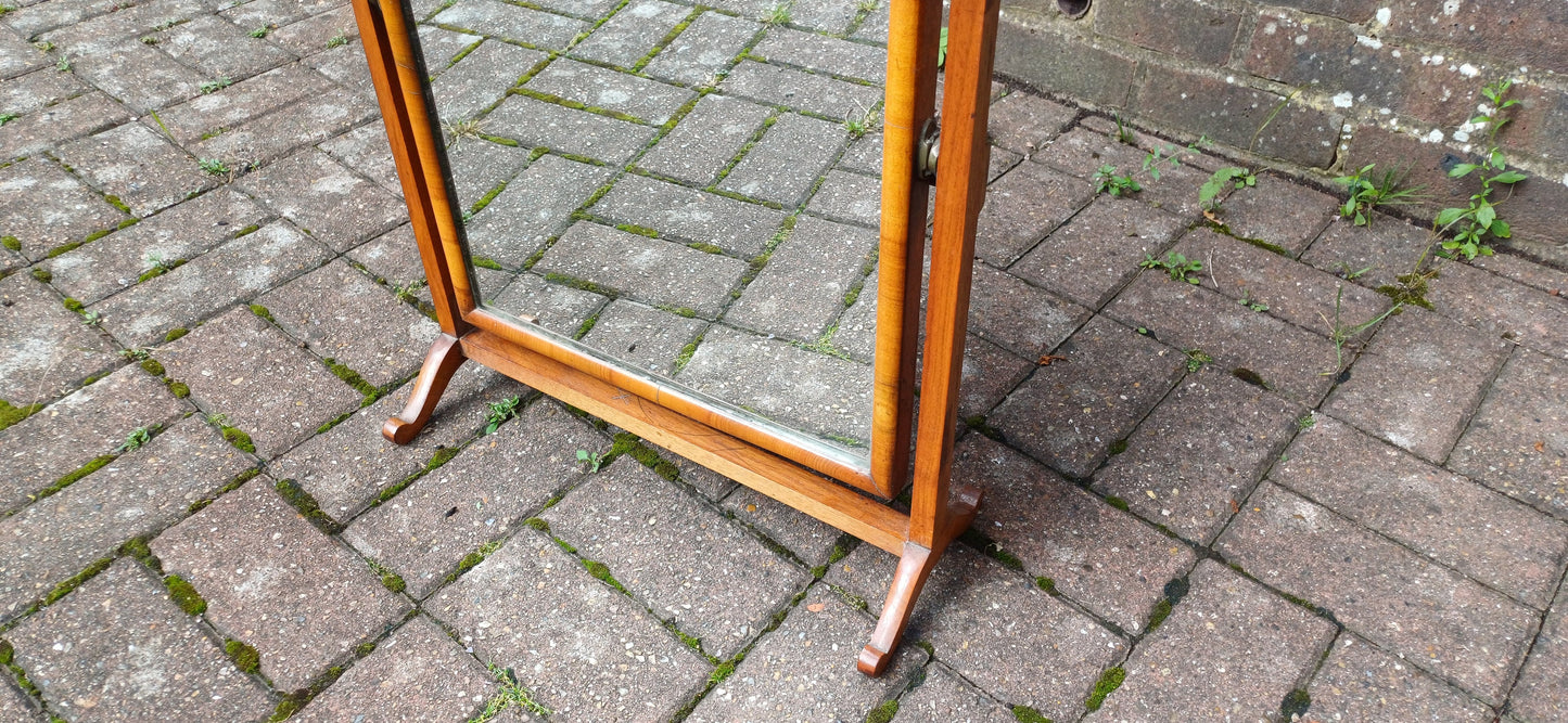 Beautiful Early 20th Century Mahogany Swing Dressing Table Mirror.