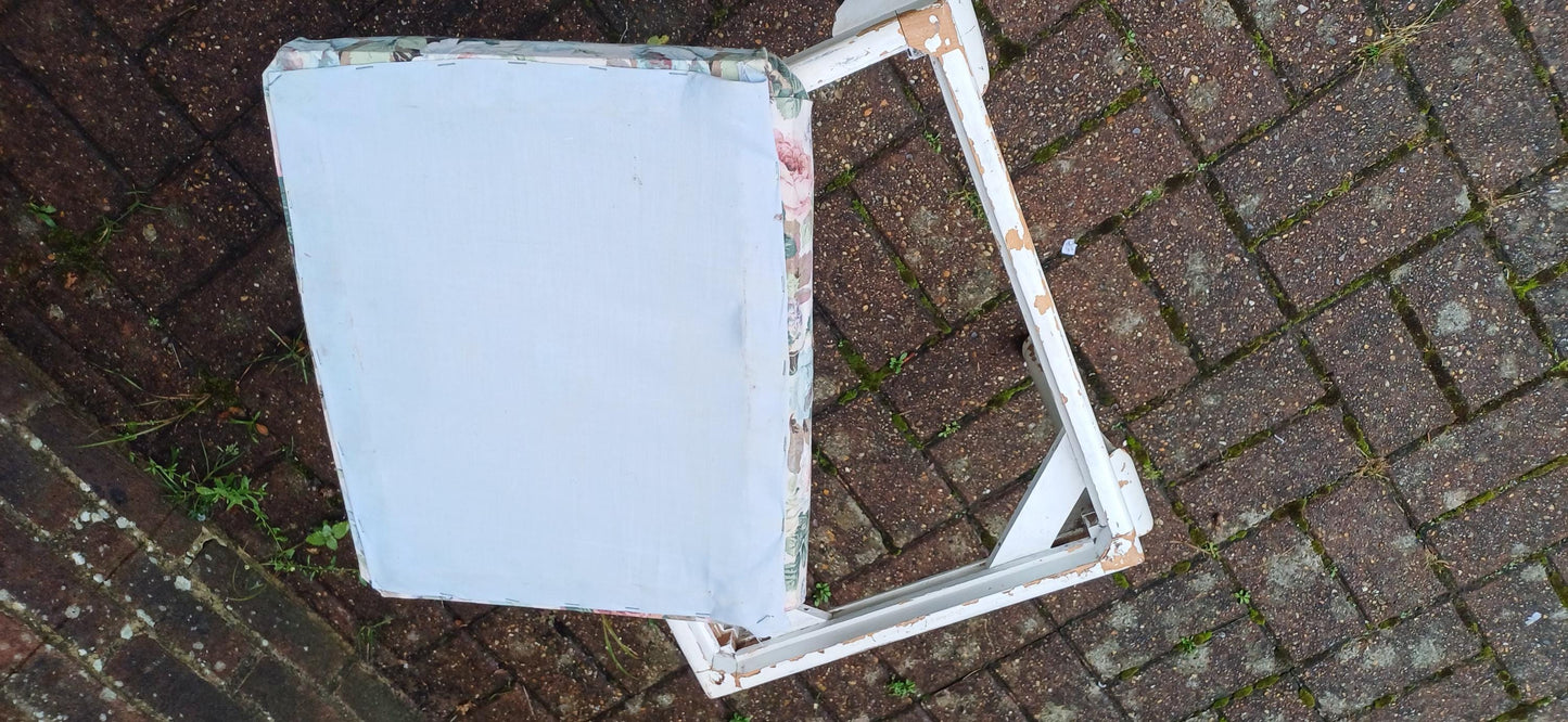 Vintage Retro Painted Shabby Chic Upholstered Stool Lift Out Seat White Flower Floral