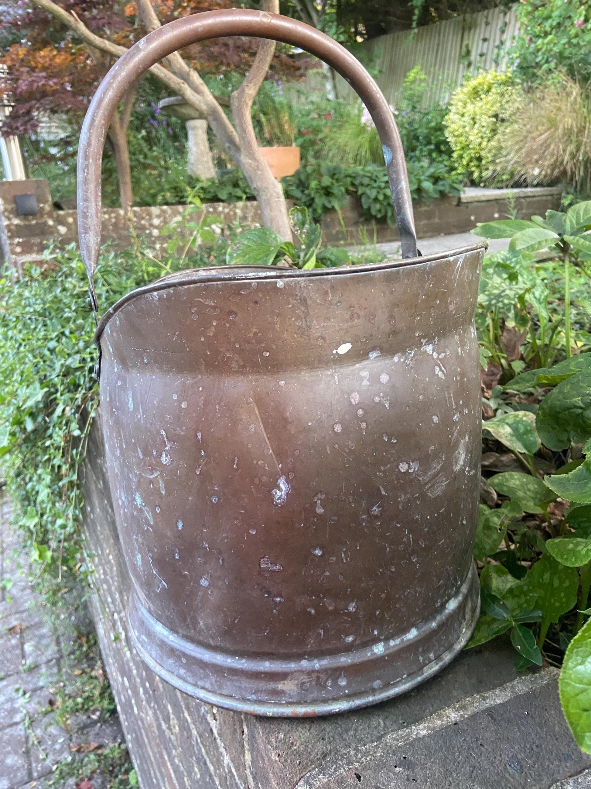 Super vintage brass coal bucket, coal scuttle, metal bucket, planter, plant pot