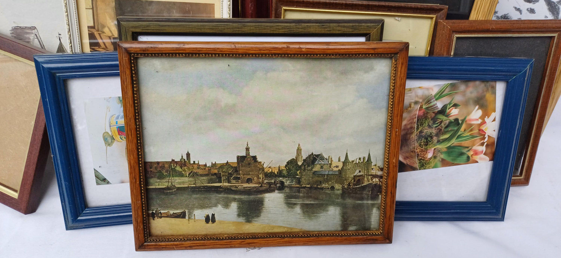 Collection of 11 Vintage Pictures Picture Frames Framing Glazed with Boarded Backings Frame Photo Photograph Artist Upcycling Project.