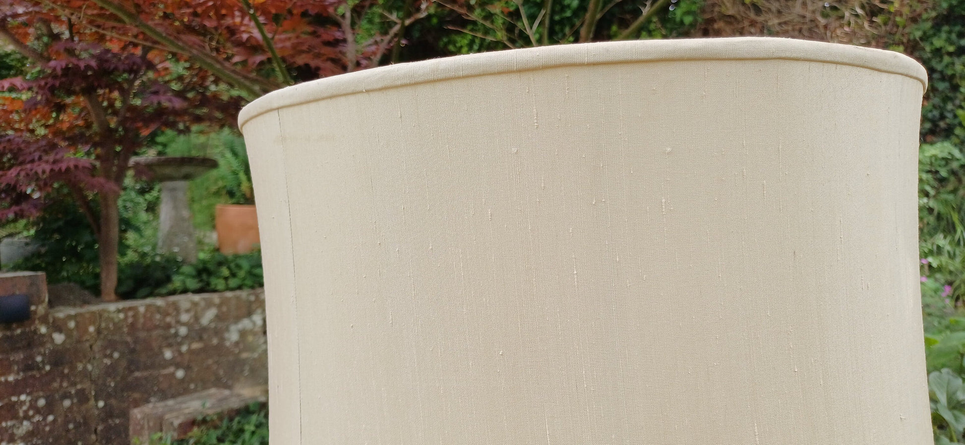 Beautiful Quality 70s Vintage Turned Wood and Brass Standard Lamp and Lampshade Working.
