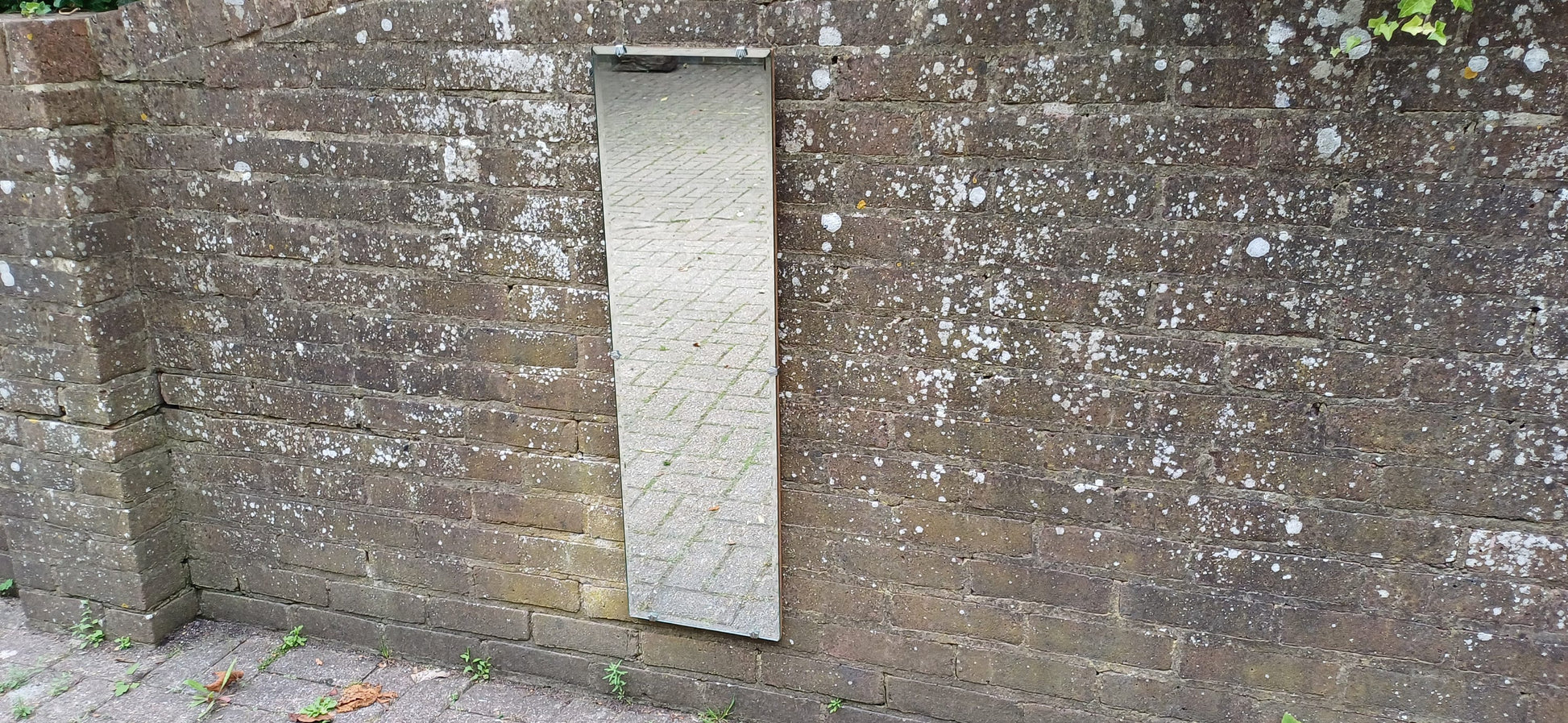 Long Vintage Retro Frameless Wall Mirror Pretty Decorative Chrome Clasps Art Deco