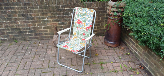 Vintage Retro 70s Sprung Deckchair. Folding. Made in Czechosolvakia. Funky Floral Decoration.