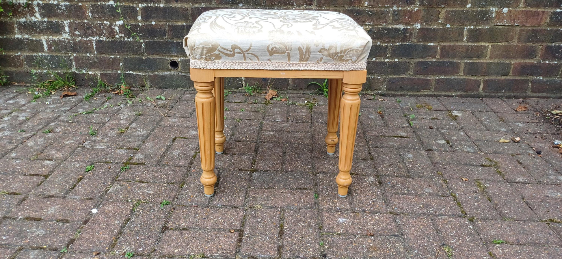 Solid Solid Beech Vintage Style Upholstered Stool