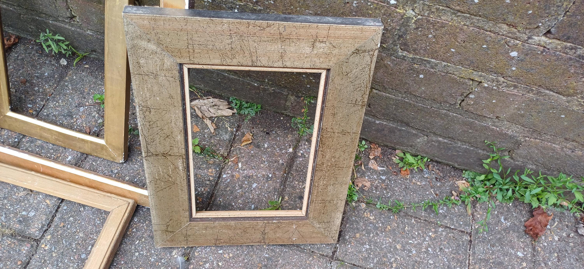 Collection of 7 Gold Gilt Vintage Pictures Picture Frames Framing Photo Photograph Artist Upcycling Project. 4 are Victorian.