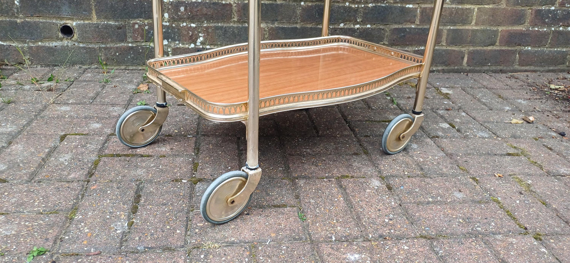 Retro Kitsch 70S Light Tubular Metal Trolley Melamine Faux Wood Surfaces VGC ‘Woodmet’