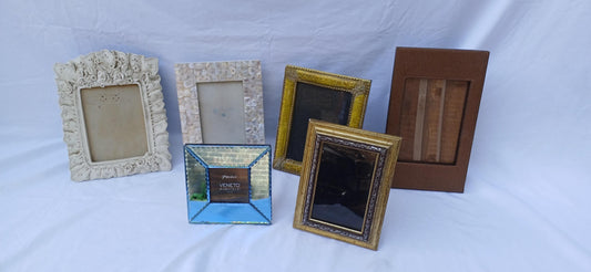 Collection of 6 Vintage Style Pictures Picture Frames Framing Glazed with Boarded Backings Frame Photo Photograph Artist Upcycling Project.