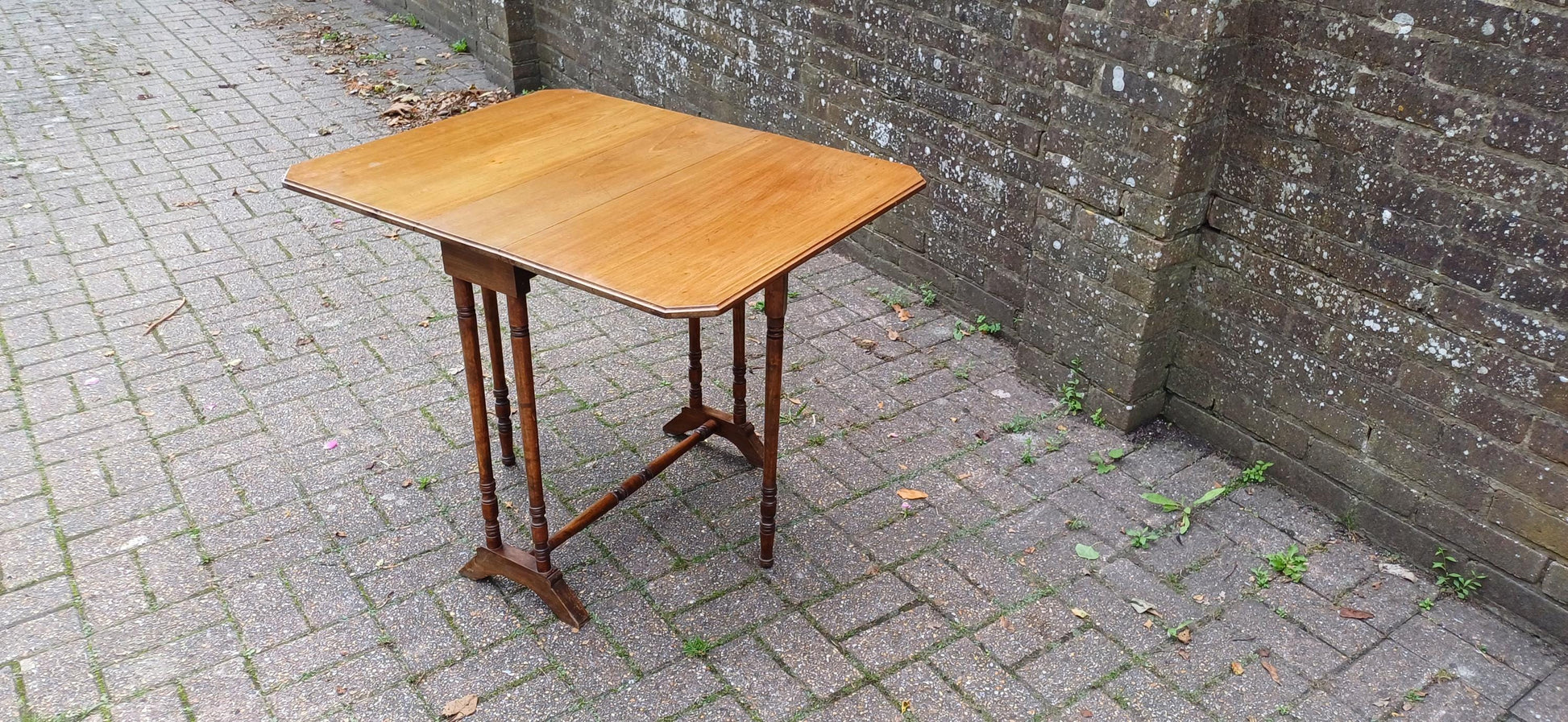 Top Quality Vintage Mahogany Victorian Rotating Sutherland Table Folding Space Saver