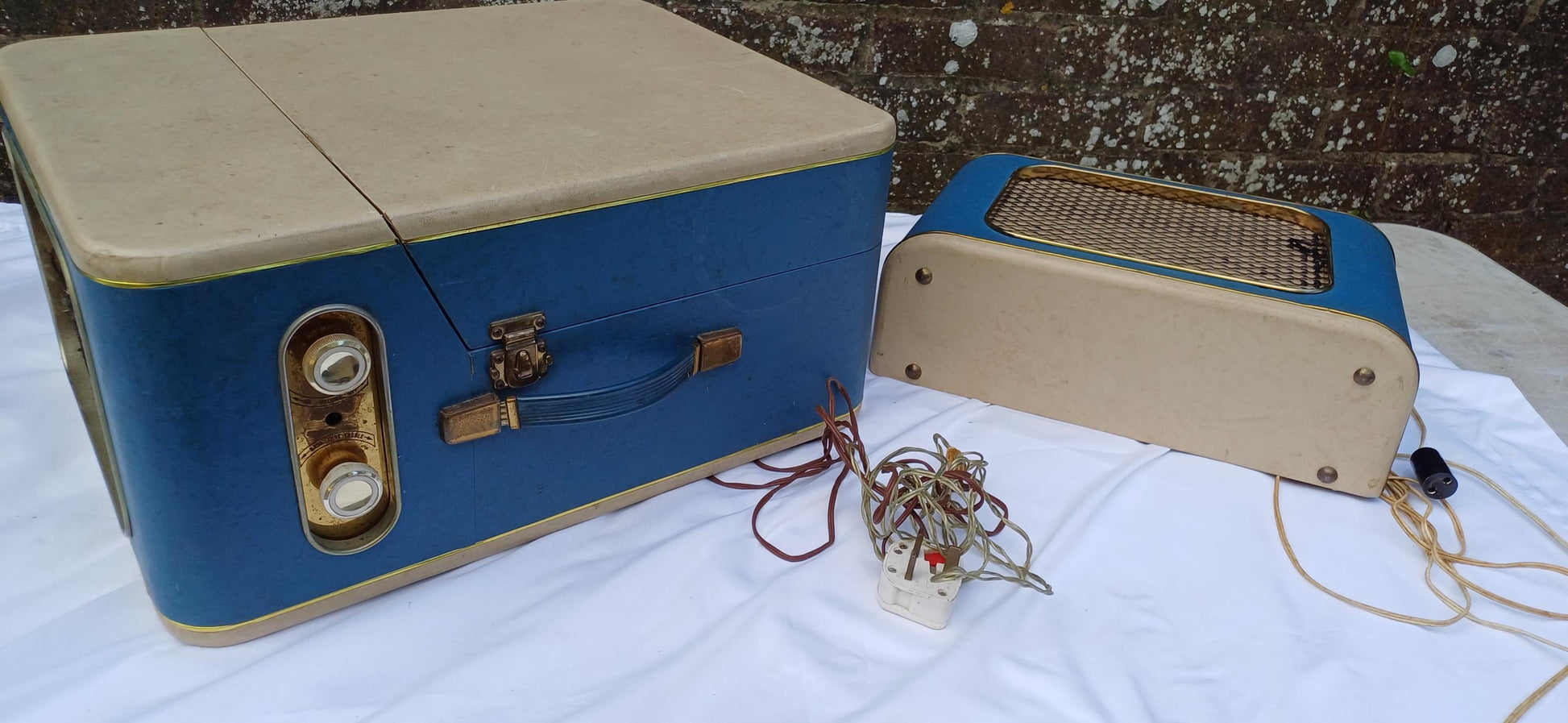 Retro Dream! Superb Mid 20th Century Record Player and Speaker ‘Fidelity Radio’