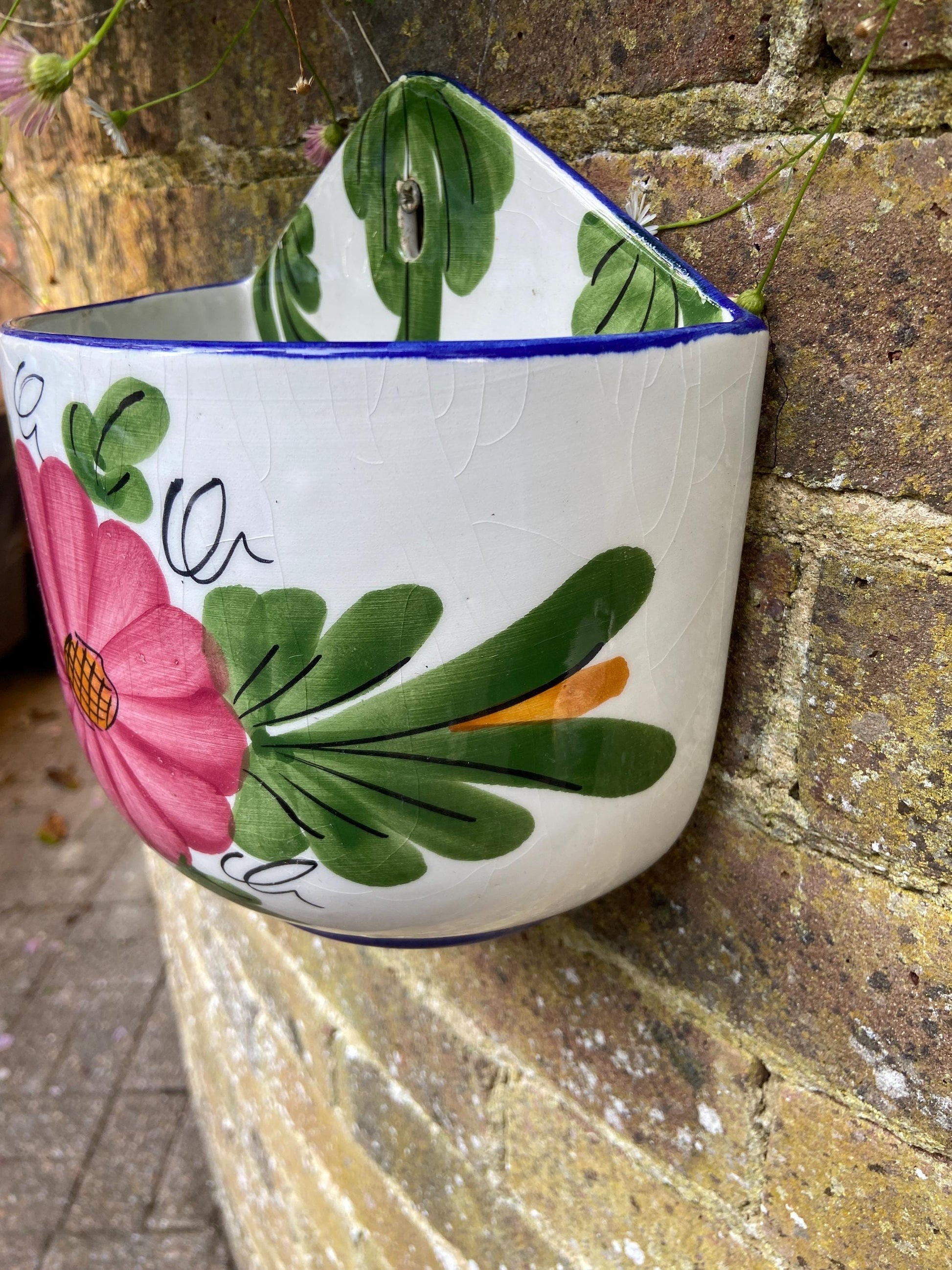 Vintage hand painted wall planter, plant pot Made in Spain, Hnos Martinez