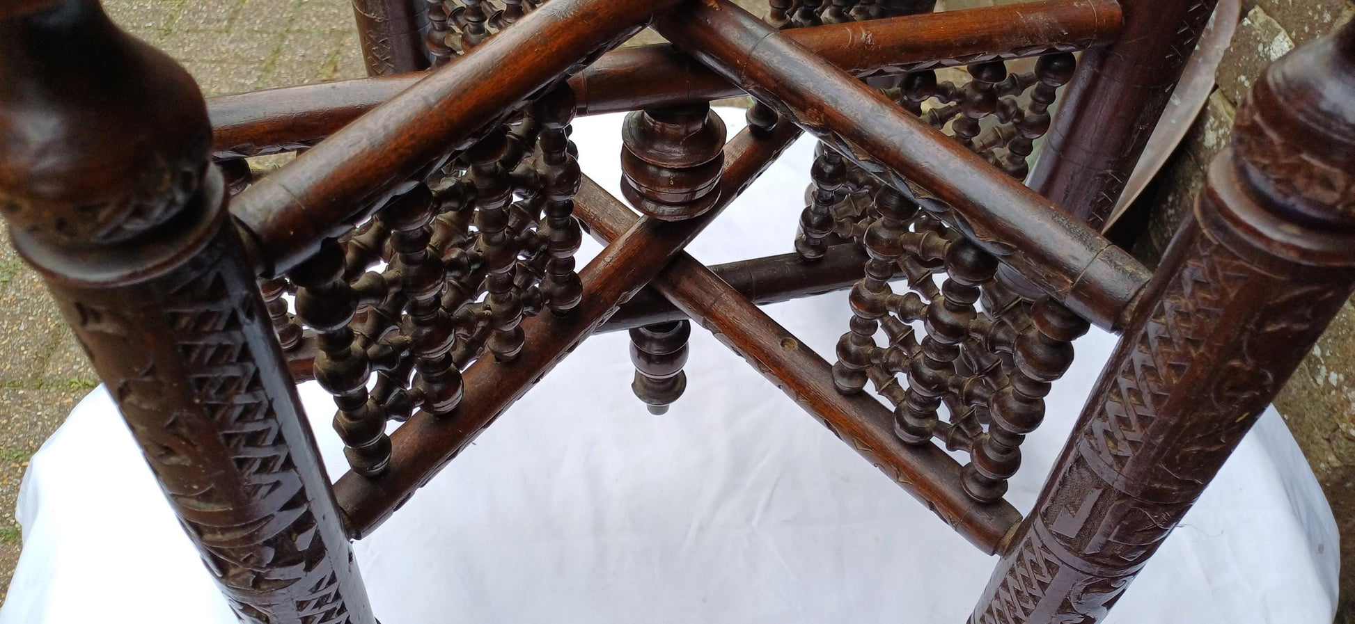 Amazing Wooden Base to this Vintage Benares Brass Coffee or Side Table. Superb Turned Ornate Base.