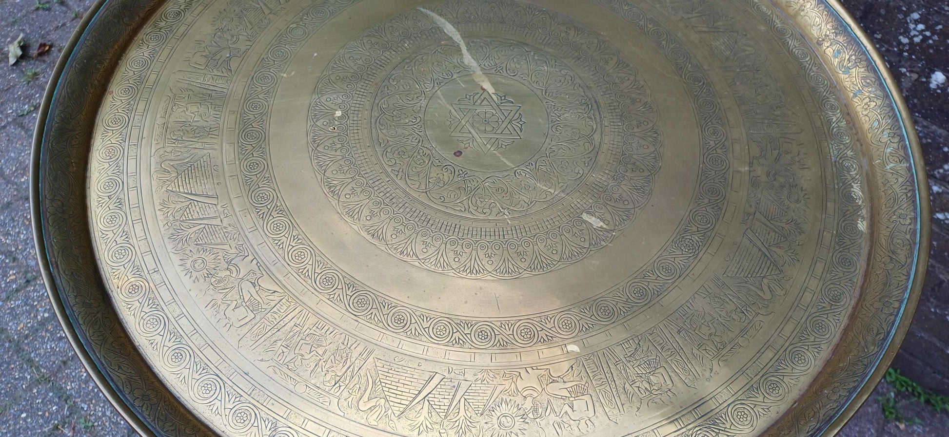 Amazing Wooden Base to this Vintage Benares Brass Coffee or Side Table. Superb Turned Ornate Base.