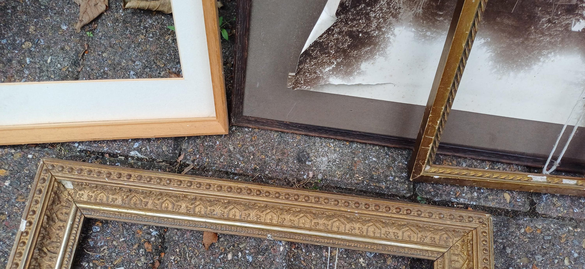 Collection of Wooden Vintage Pictures Picture Frames Framing Frame Photo Photograph Artist Upcycling Project.