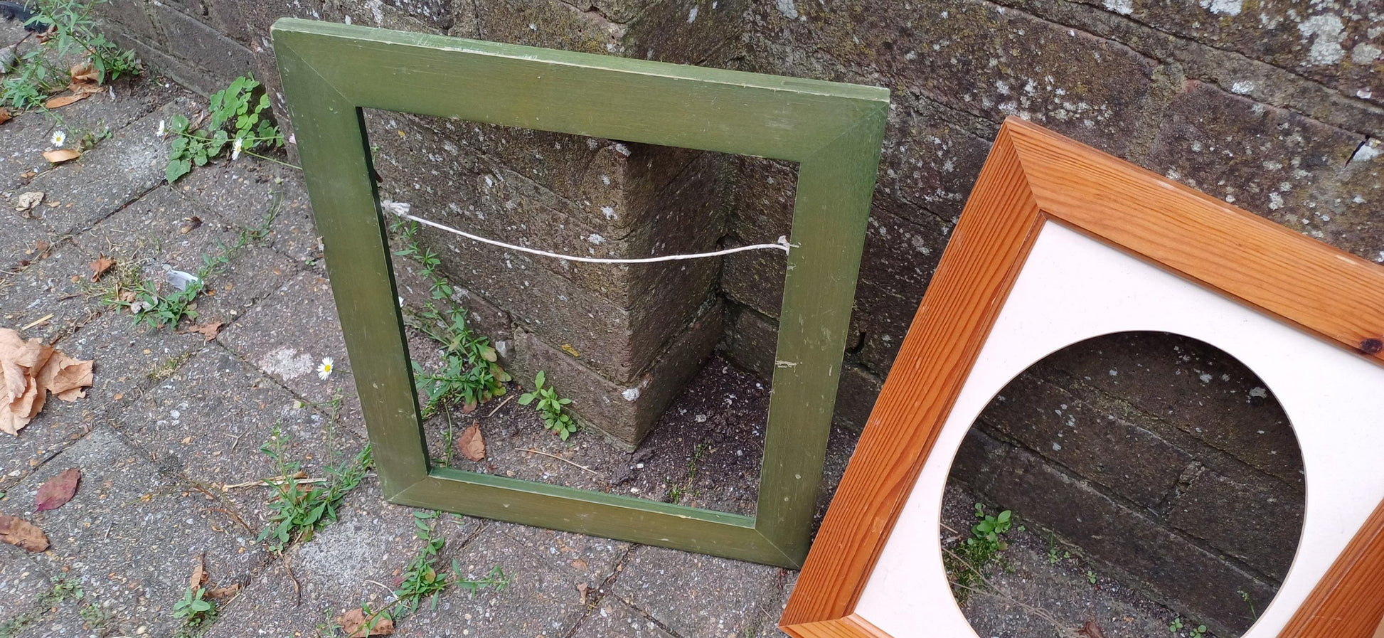 Collection of Wooden Vintage Pictures Picture Frames Framing Frame Photo Photograph Artist Upcycling Project.