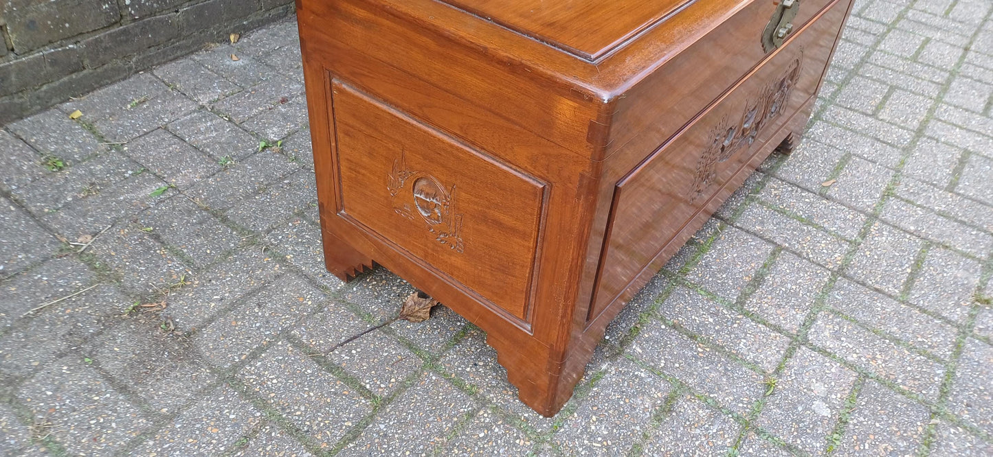 Vintage Carved Camphor Wood Asian Oriental Box / Chest / Trunk/ Coffee Table Near Mint Condition Free Hand Delivery
