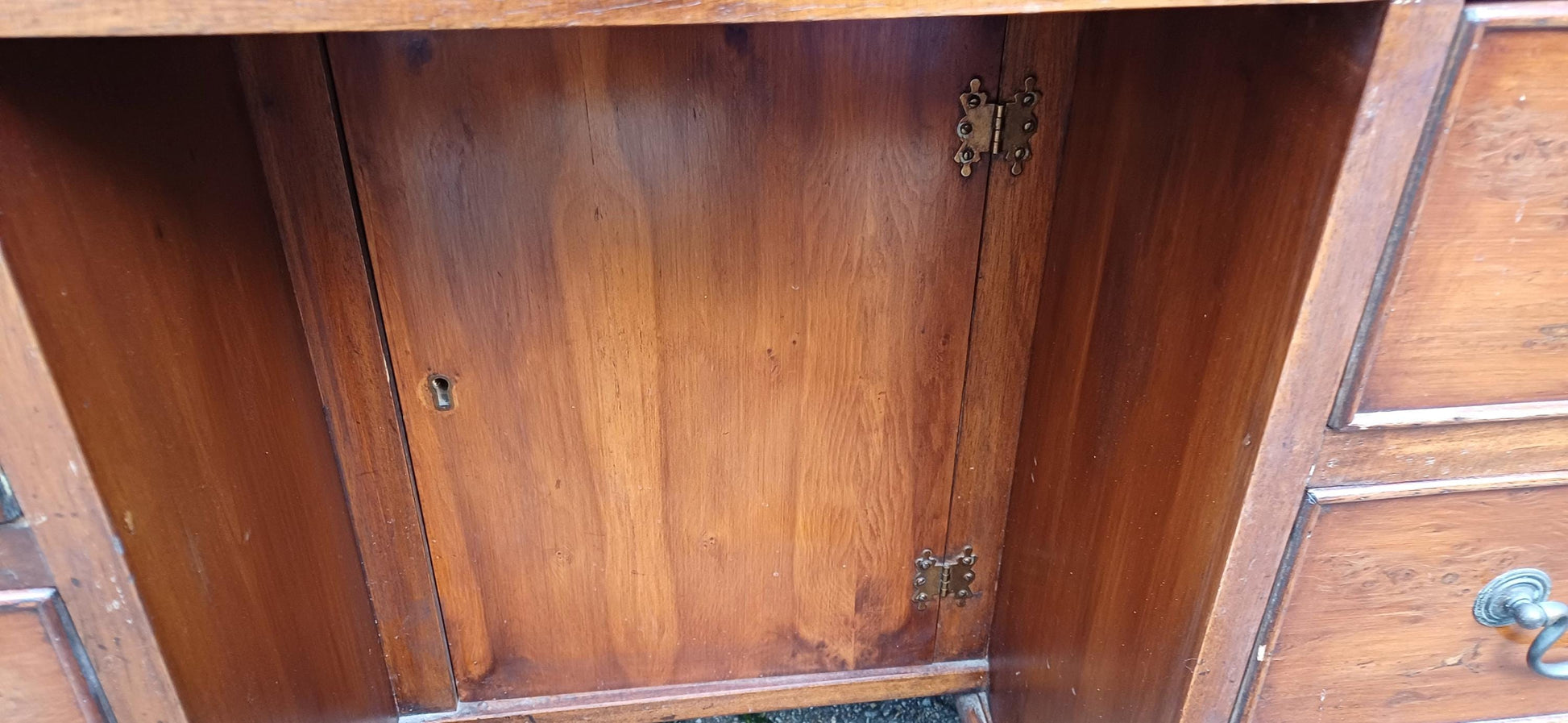 Compact Vintage Classic 70s Yew Wood Knee Hole Desk 8 Drawers Free Hand Delivery.=