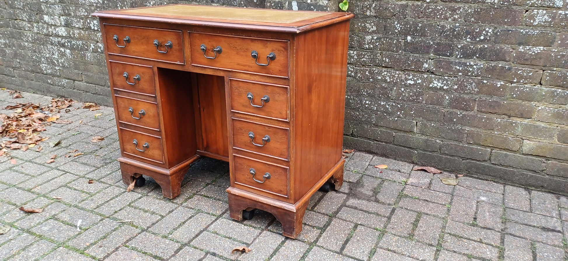 Compact Vintage Classic 70s Yew Wood Knee Hole Desk 8 Drawers Free Hand Delivery.=