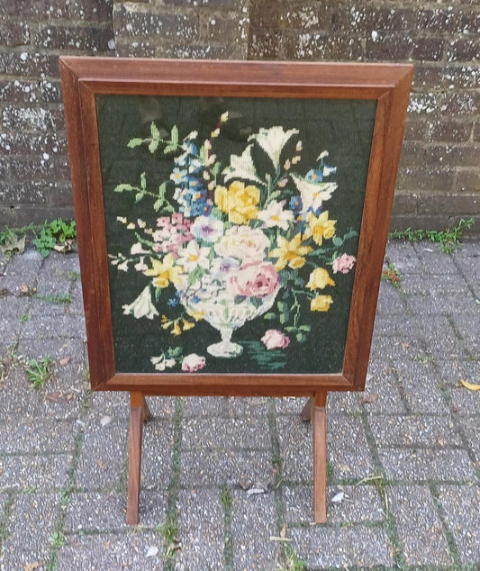 Retro Vintage Mid-Century Folding Fire Screen Guard or Folding Coffee Table with Still Life Tapestry Glazed.