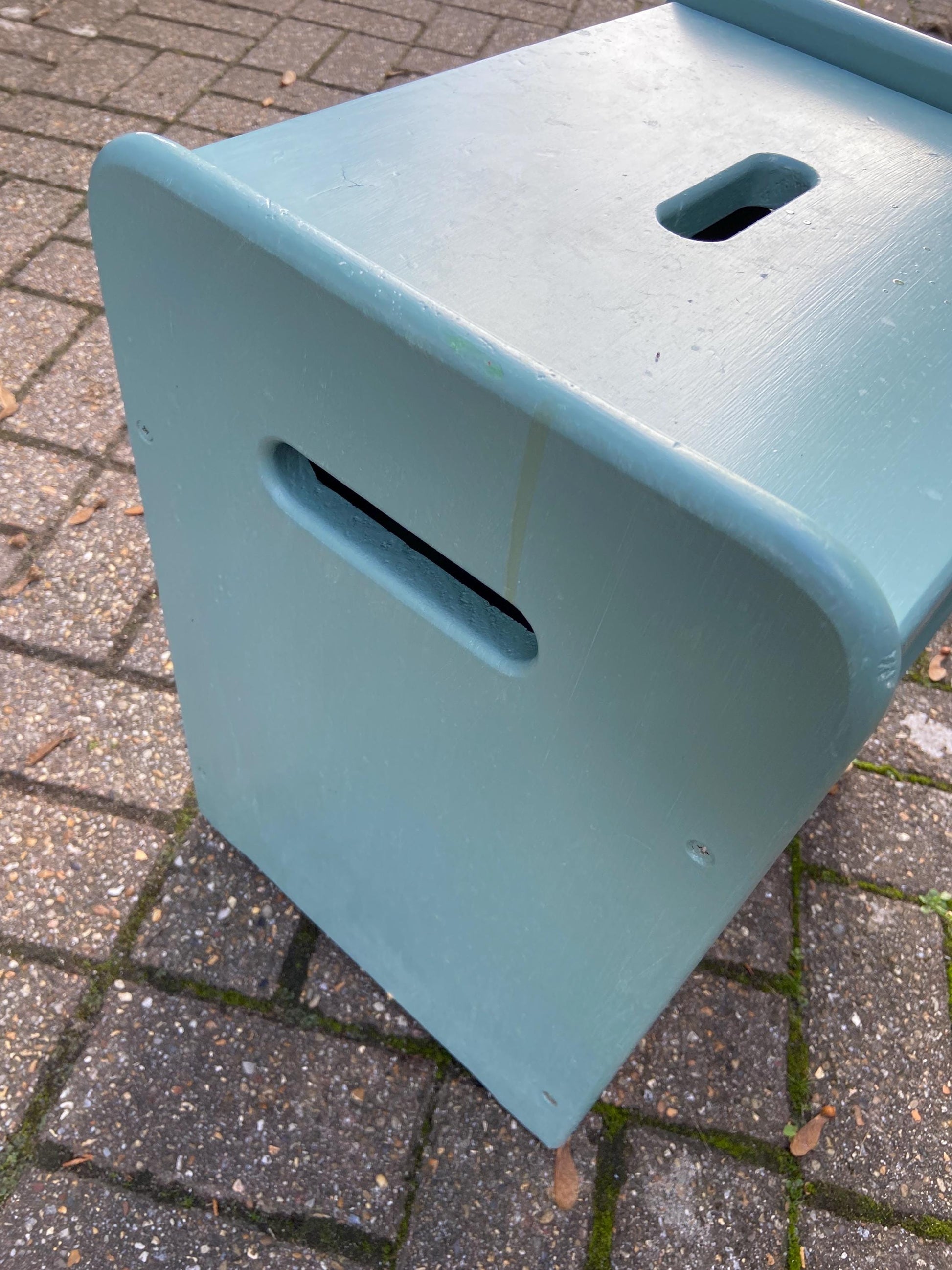 Vintage painted wooden box or stool, wooden trunk or wooden laundry bin basket – turquoise, duck egg blue, upcycle project