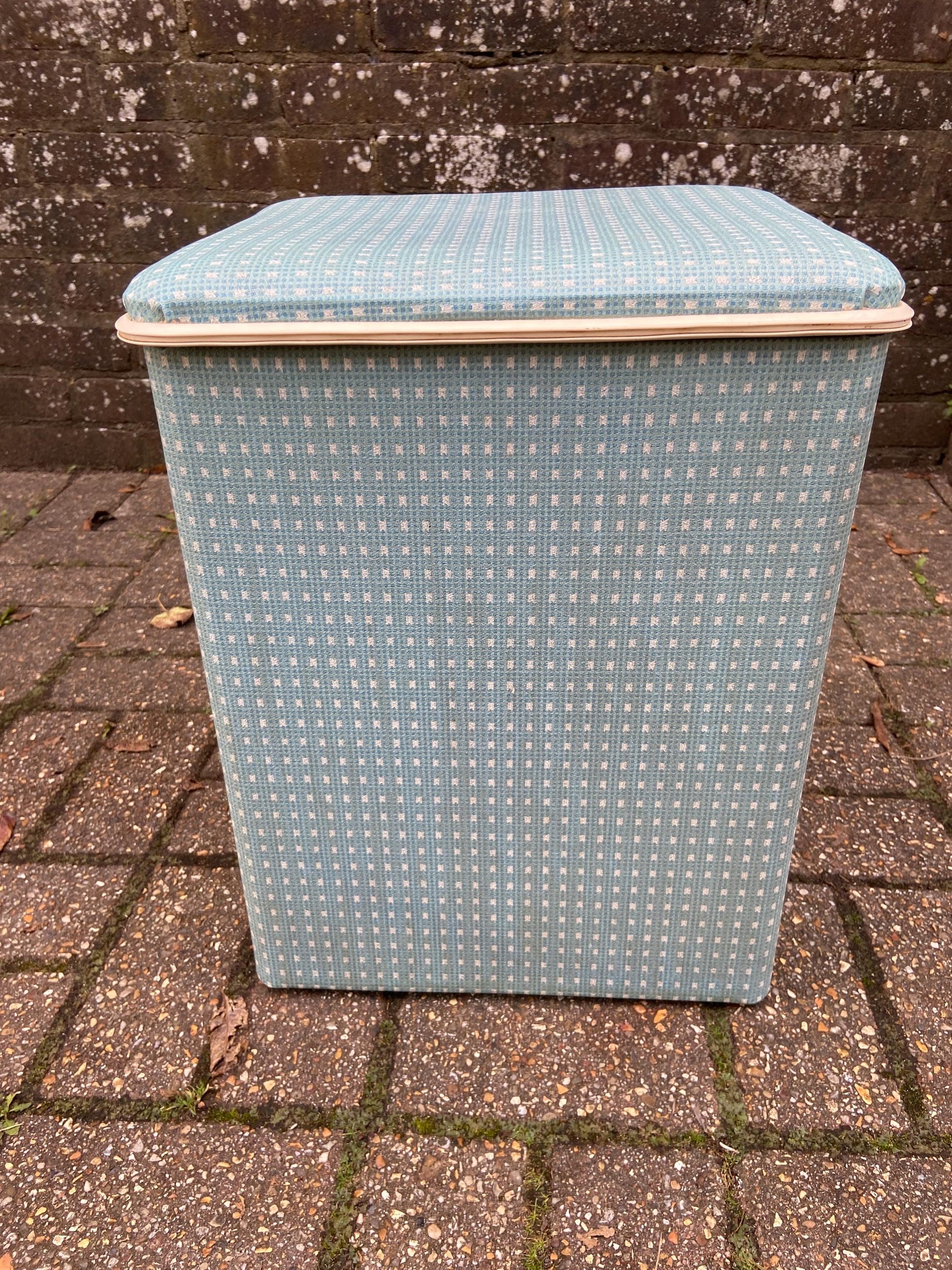 Mid century blue green plastic covered washing basket – fabulous vintage linen box, storage basket, laundry bin, vgc
