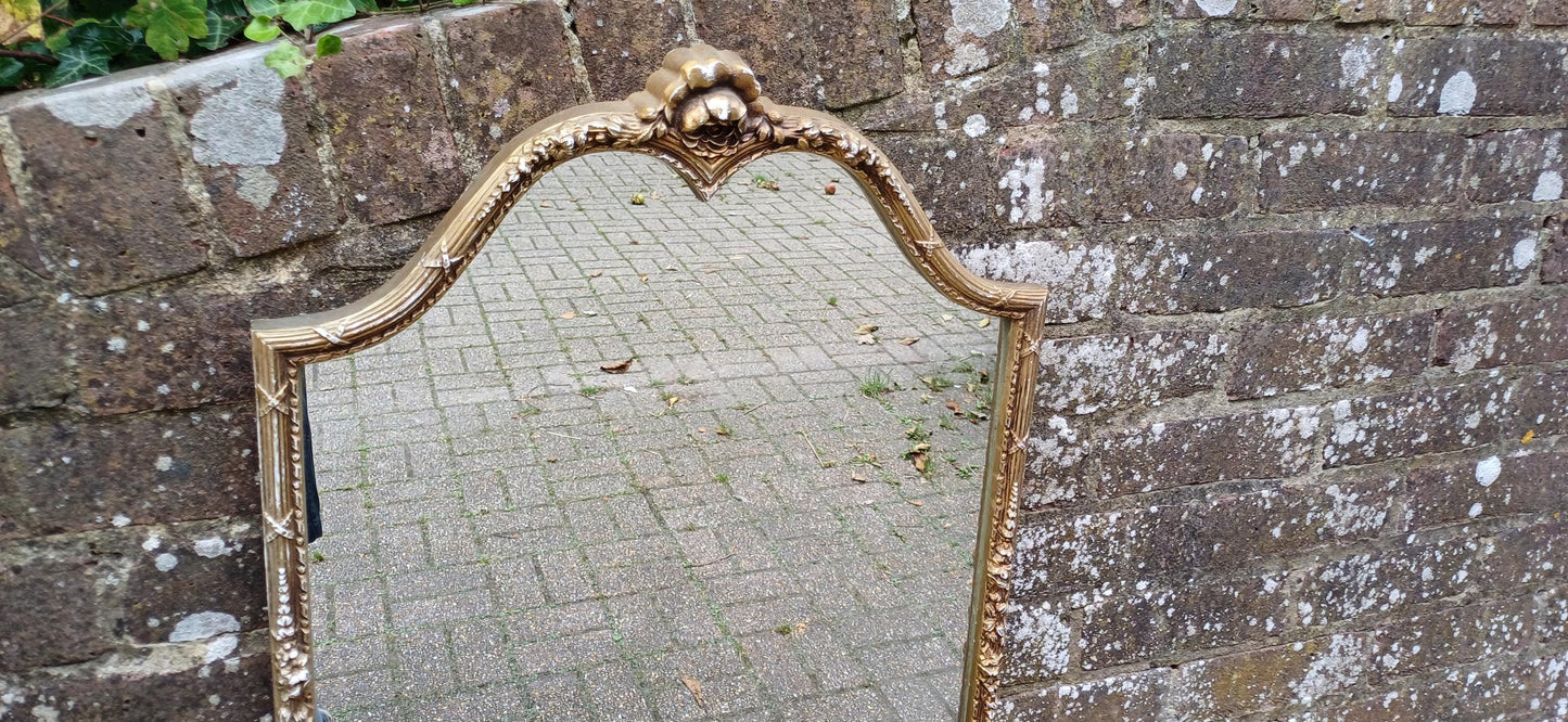 Unique and Charming Detailed Vintage Pre-War Oval Gold and White Highlights Painted Wall Mirror.