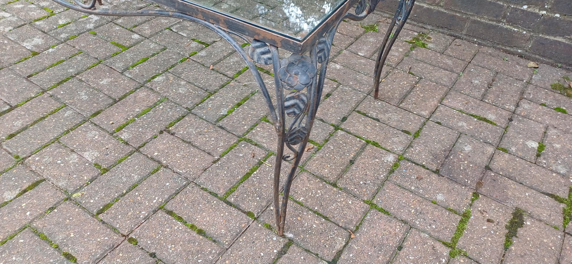 Imposing Upcycled Age Worn Effect Huge Iron and Glass Coffee Table New 1cm Thick Glass Surface. Free Hand Delivery.