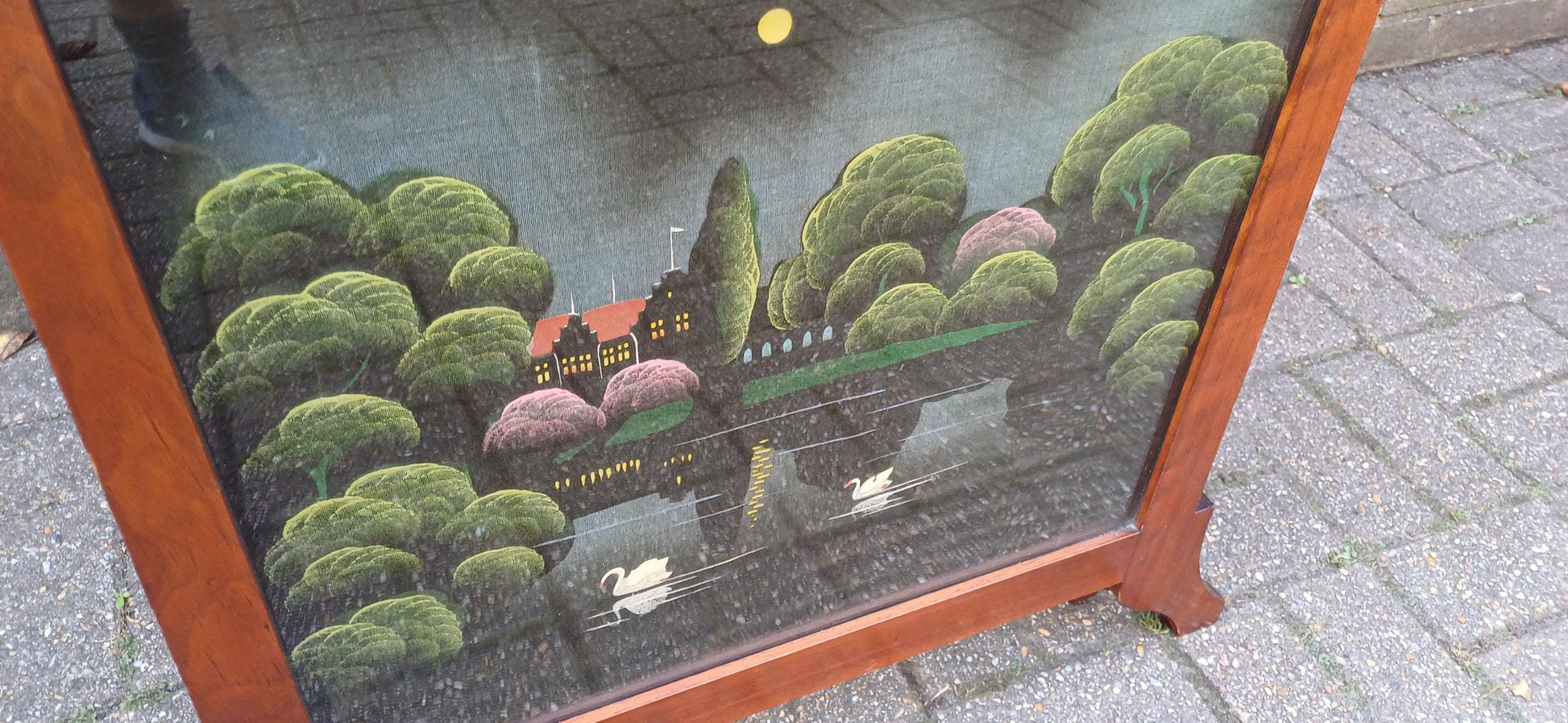 Outstanding Unusual Art Nouveau Hand Painted Oak Fire Screen. Free Hand Delivery.
