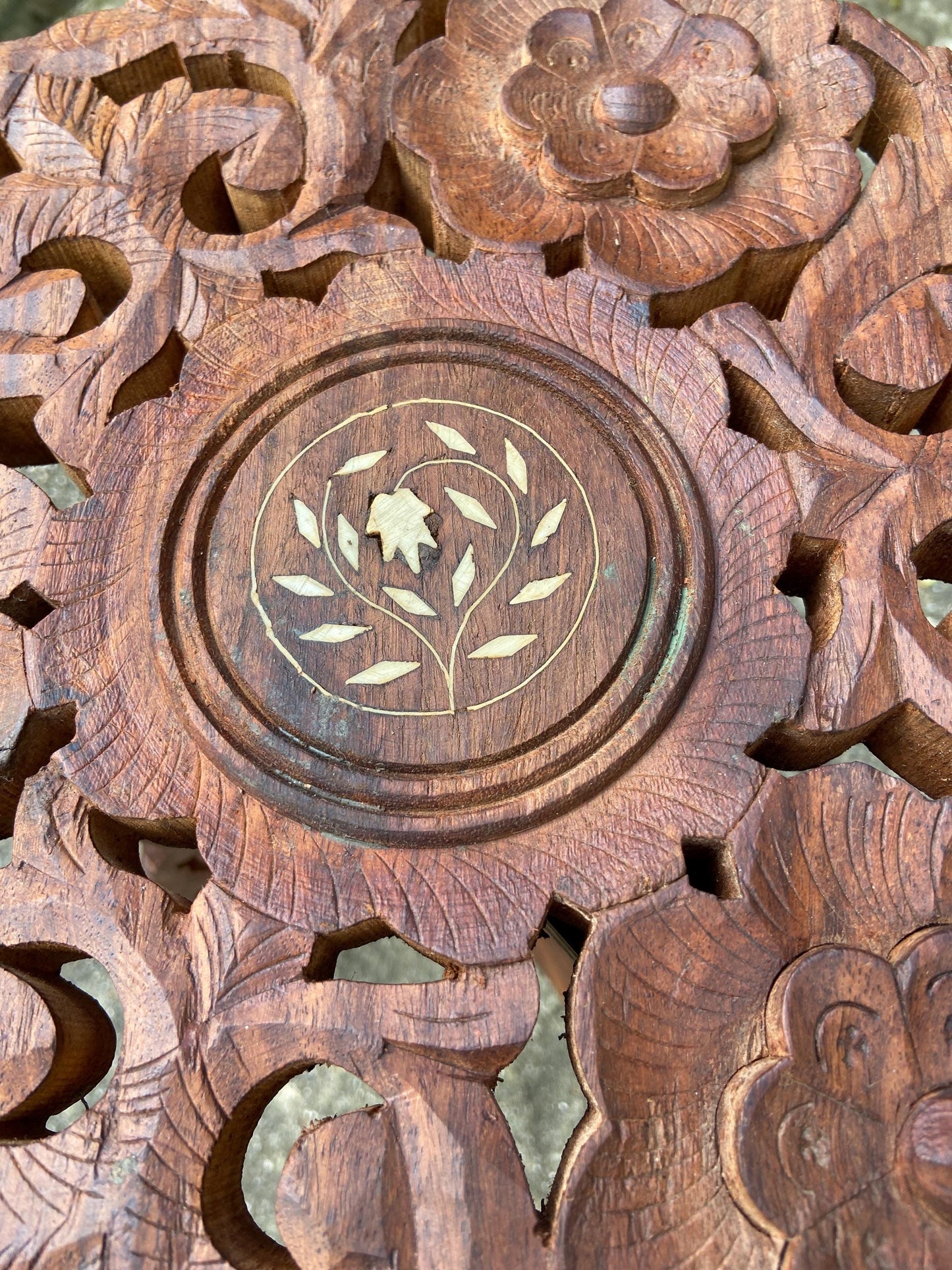 Small carved vintage wooden table, folding table, plant stand medium - Asian handicraft