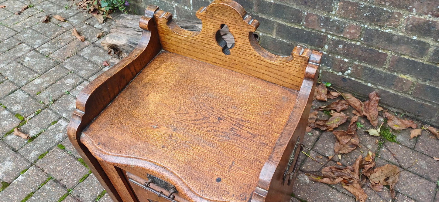 Classic Early 20th Century Coal Pedonium Scuttle Bucket Art Nouveau Top Quality Solid Oak