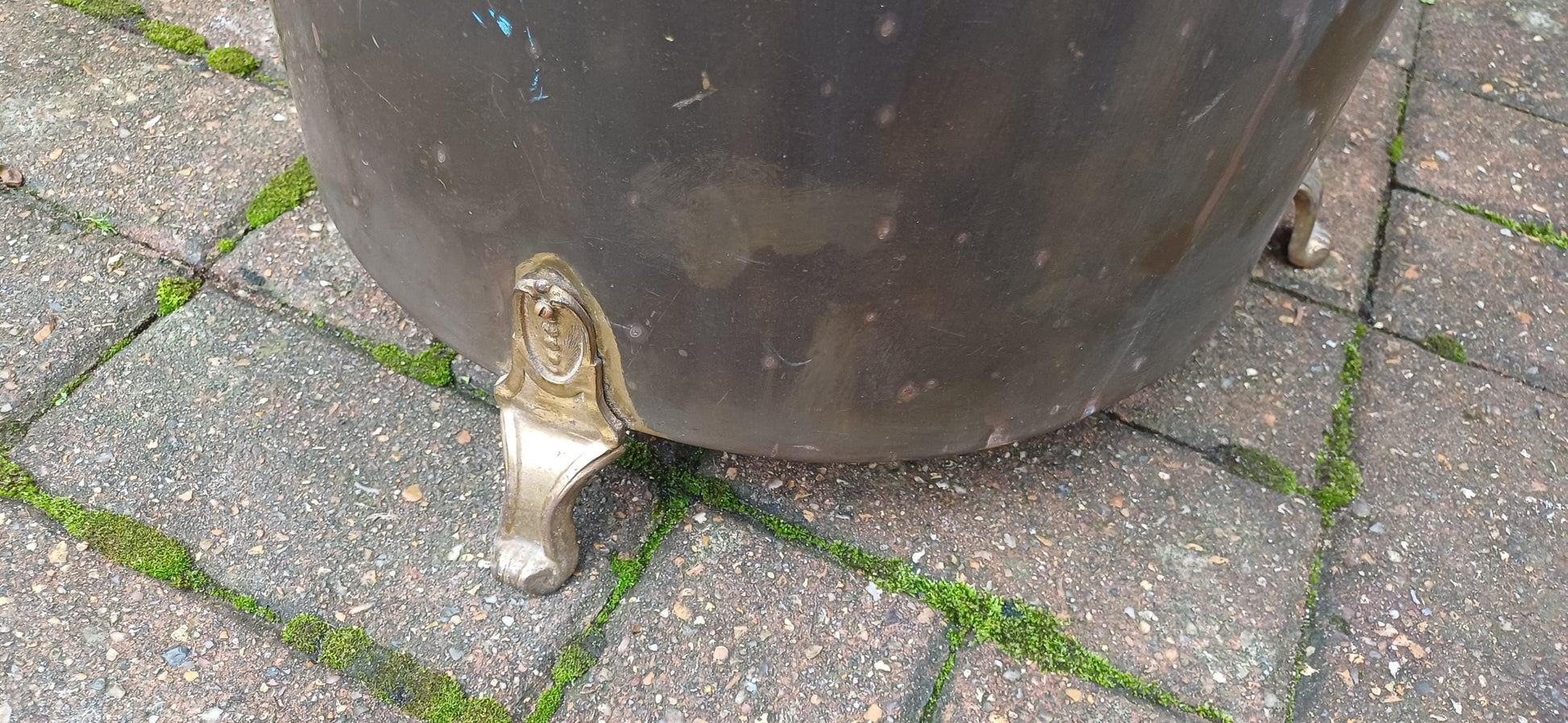 Late Victorian Vintage Brass Coal Bucket Scuttle Bin with Inner Lining
