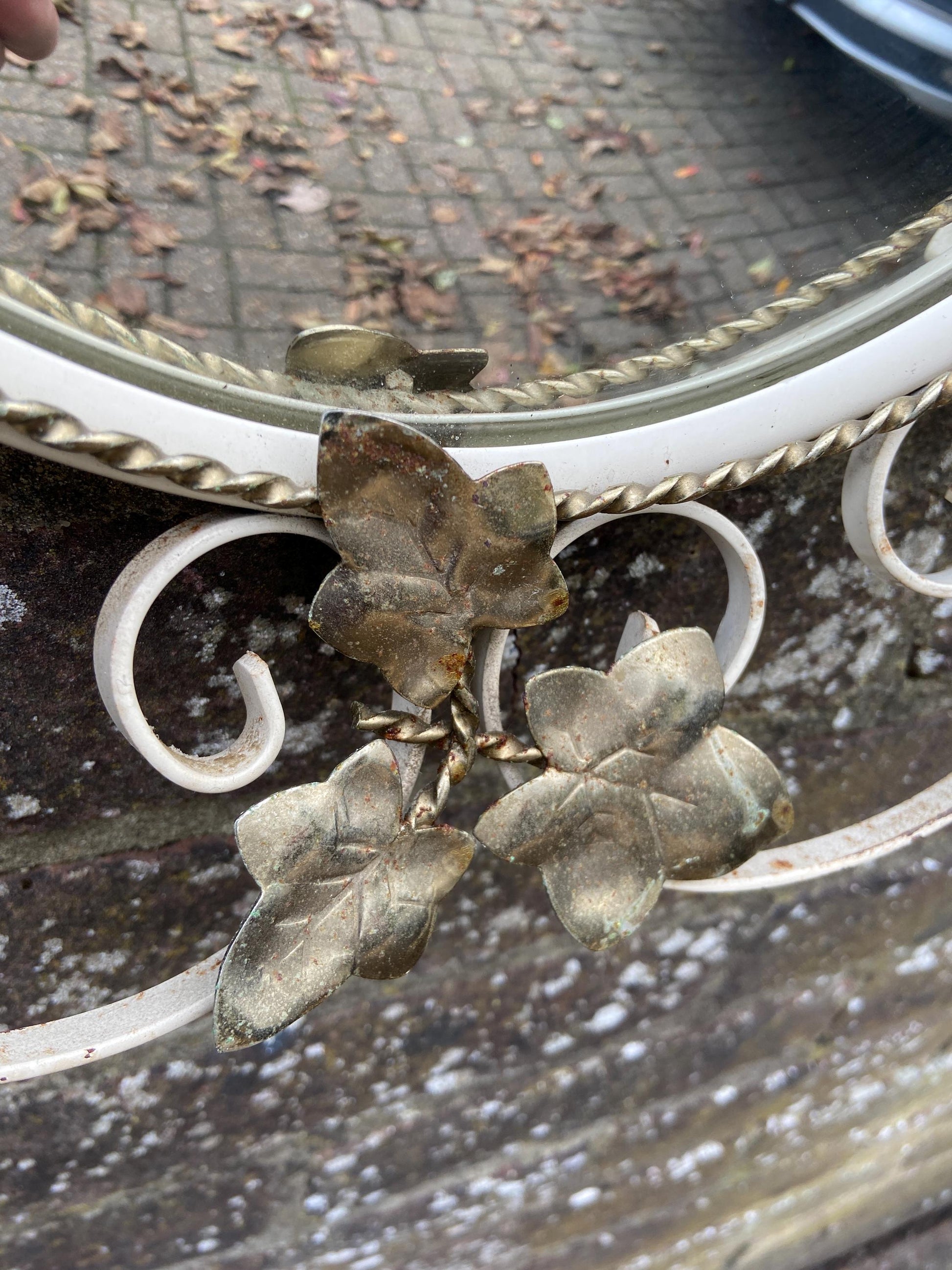 Retro wrought iron painted round mirror with Ivy details