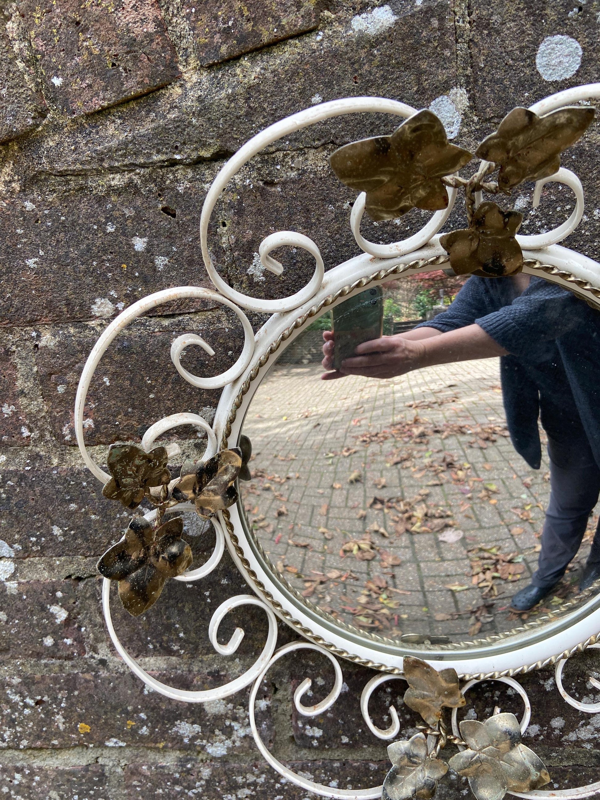 Retro wrought iron painted round mirror with Ivy details