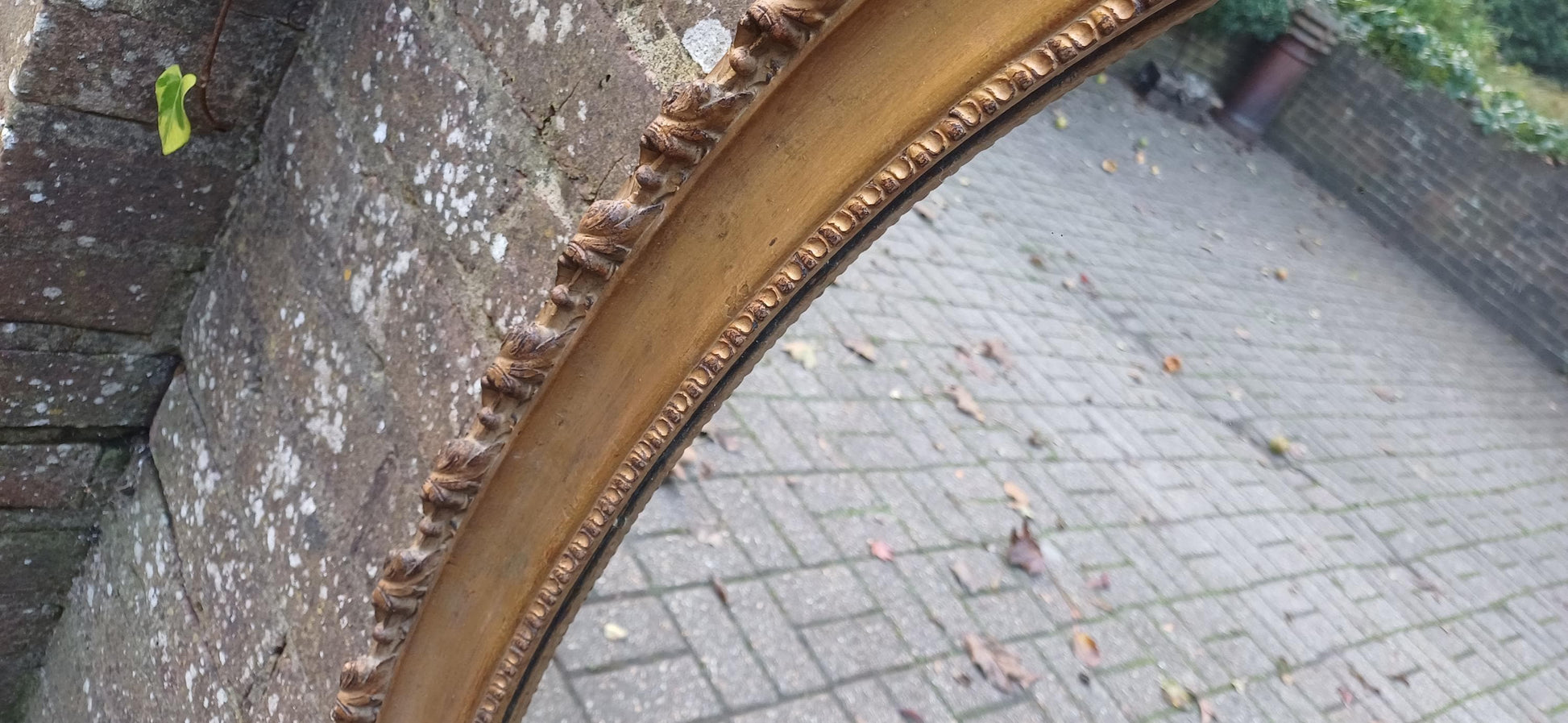 Large Vintage Late Victorian Gold Gilt Decorative Oval Wall Mirror