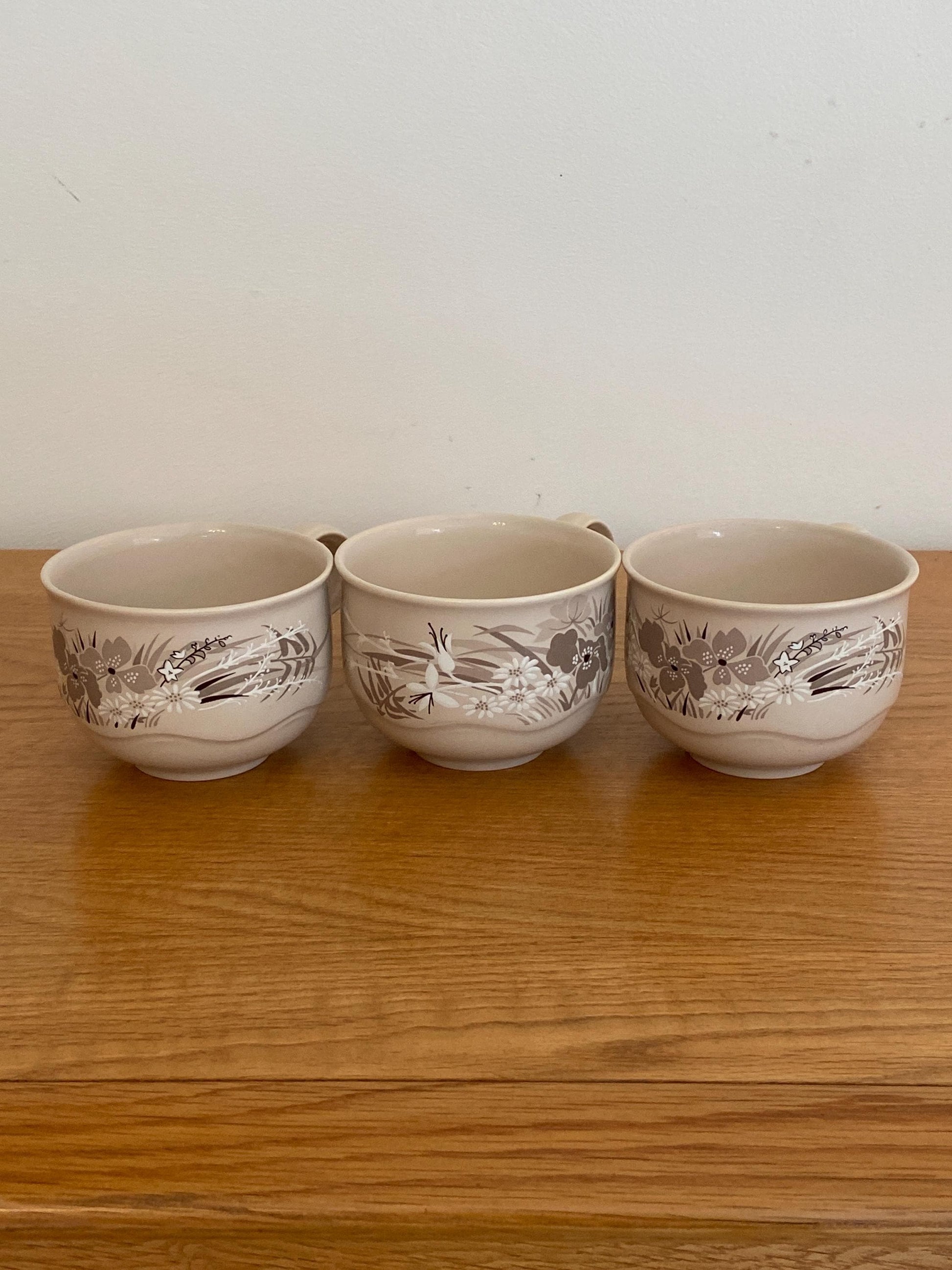 Vintage Mandalay by Poole Pottery – Coffee/Tea Pot & 3 cups, 5 saucers (9 pcs)