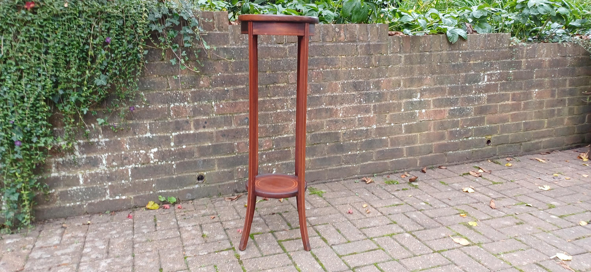 Vintage Inlaid Mahogany Plant Stand – Elegant Entryway Accent Furniture