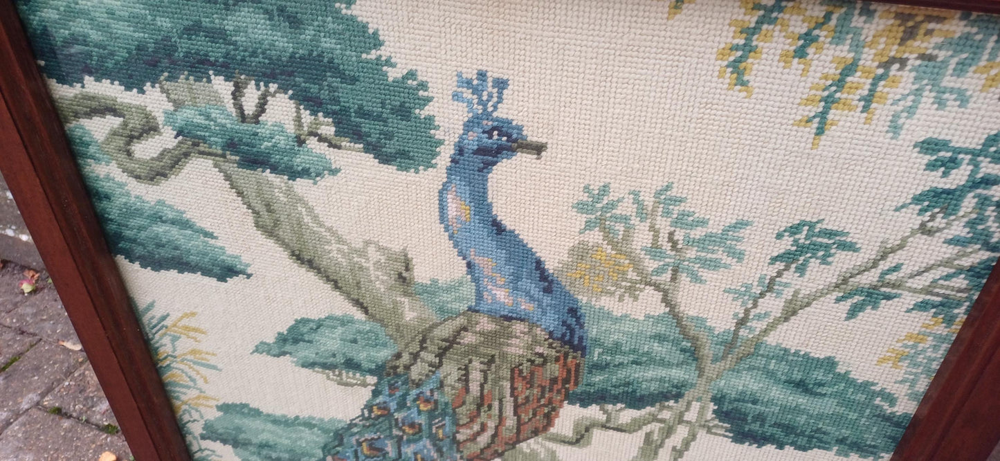 Vintage 1980s Mahogany Fire Screen with Tapestry Peacock Design – Elegant Fireplace Accent