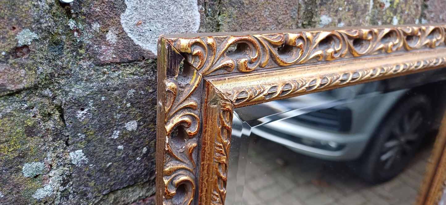 Pretty Vintage Ornate 70s Wall Mirror with Bevelled Glass – Timeless Retro Elegance